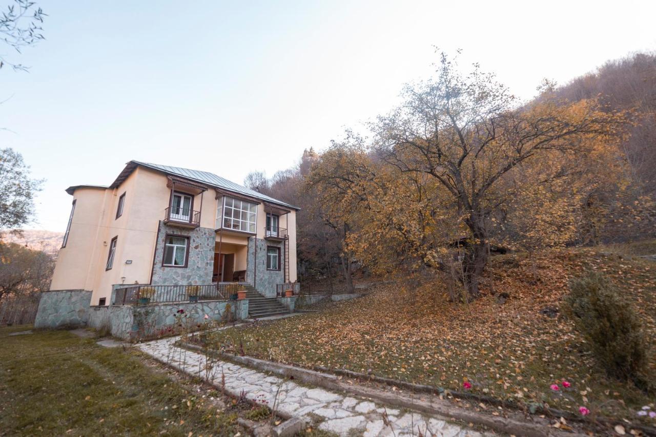 Popock Dilijan 2 Bed & Breakfast Luaran gambar