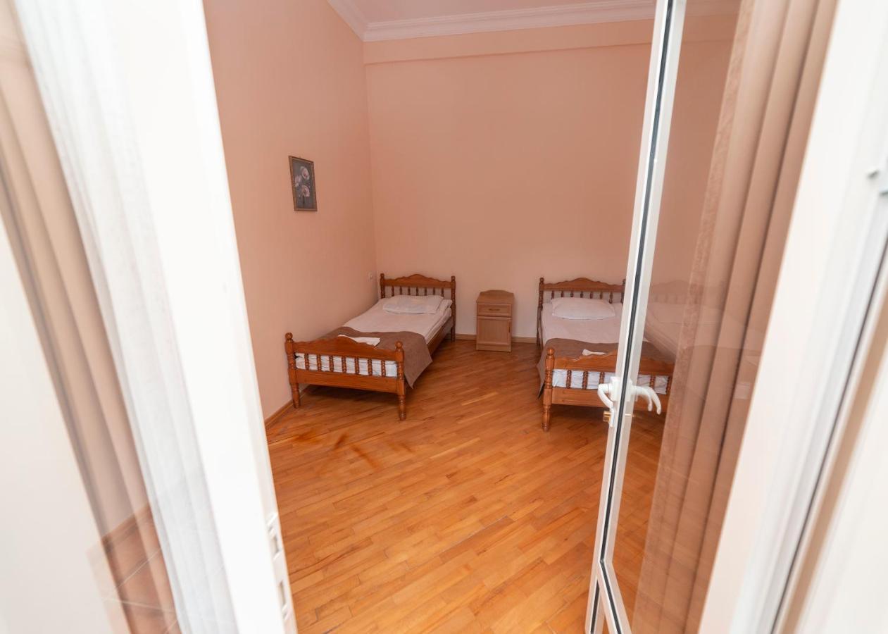 Popock Dilijan 2 Bed & Breakfast Luaran gambar